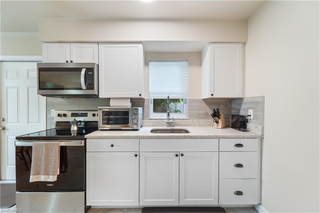 3365 Estey AVE photo 23