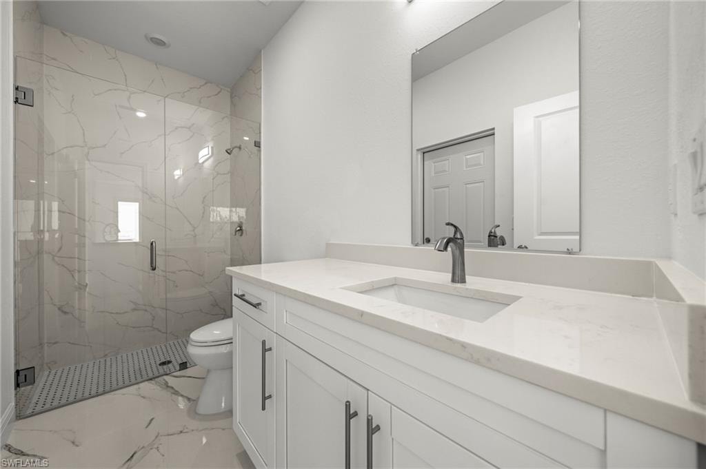 1252 Edna ST E photo 13