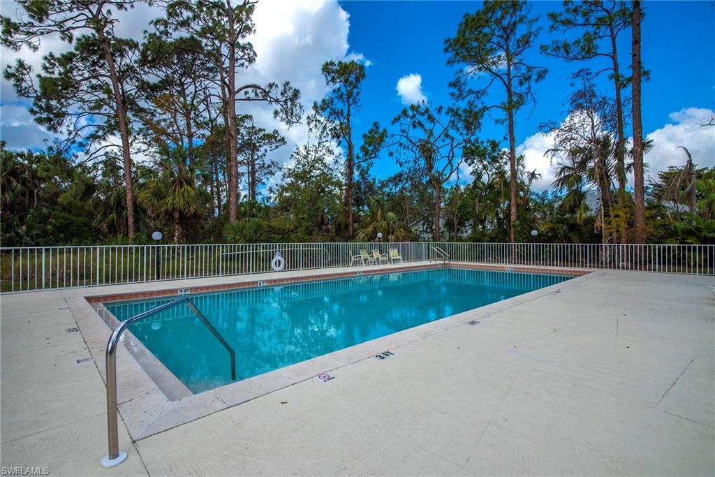 1032 Tivoli LN photo 24
