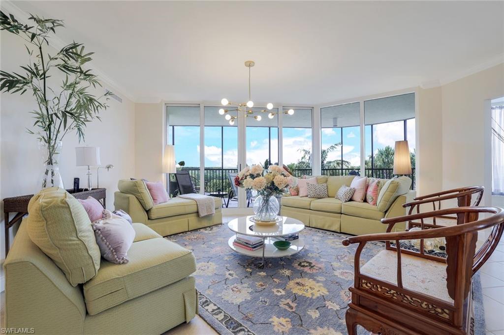1050 Borghese LN 206 photo 6