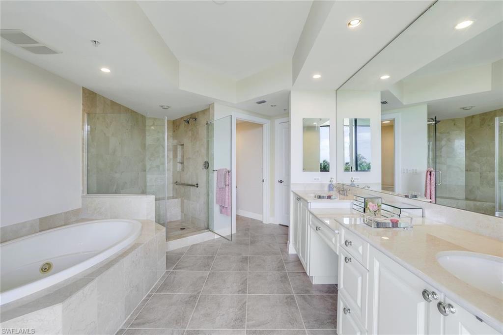 1050 Borghese LN 206 photo 22
