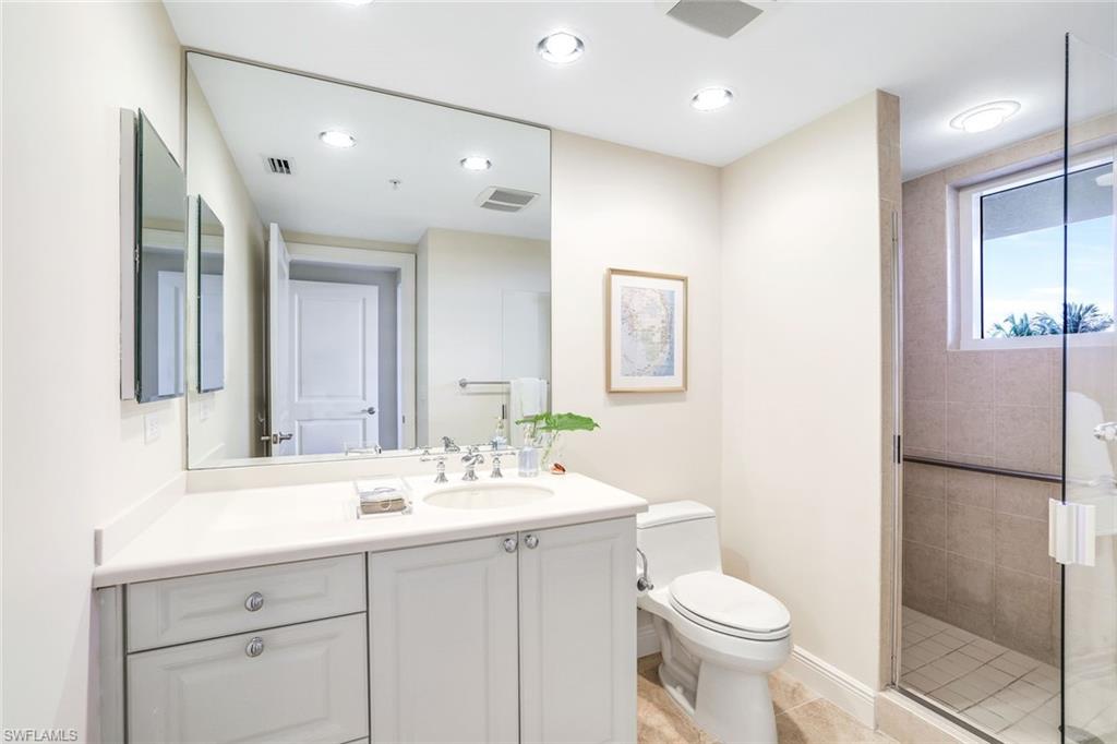1050 Borghese LN 206 photo 28