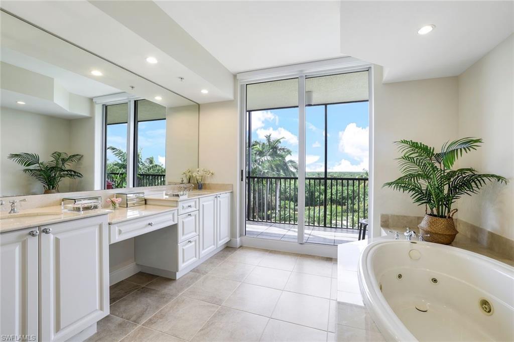 1050 Borghese LN 206 photo 24
