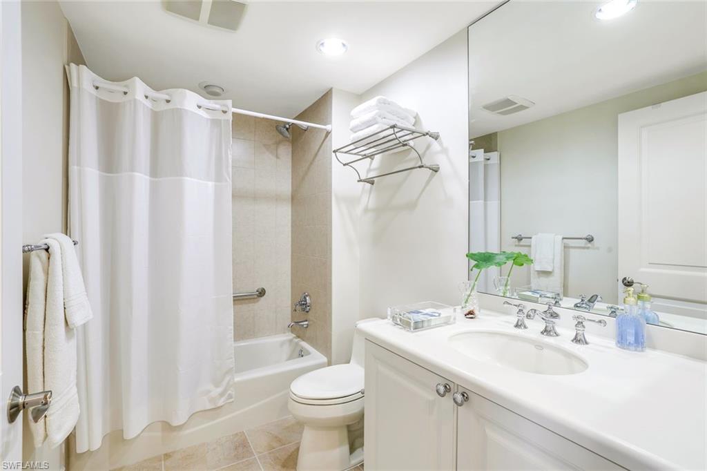 1050 Borghese LN 206 photo 30