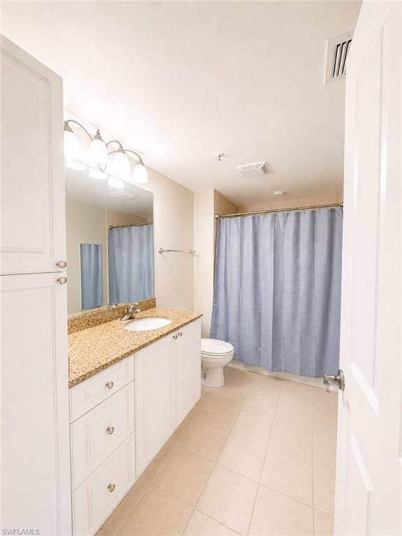 2825 Palm Beach BLVD 218 photo 9