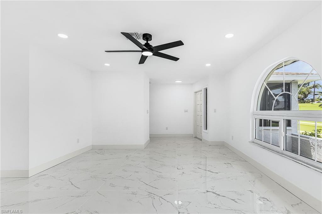 1306 SE 21st LN photo 12