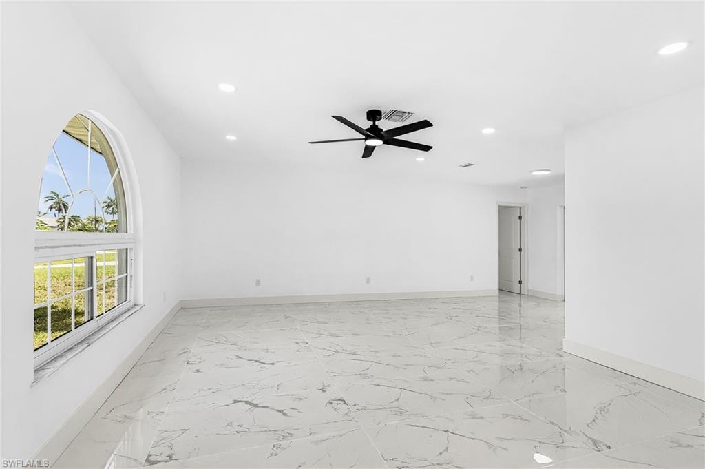 1306 SE 21st LN photo 11