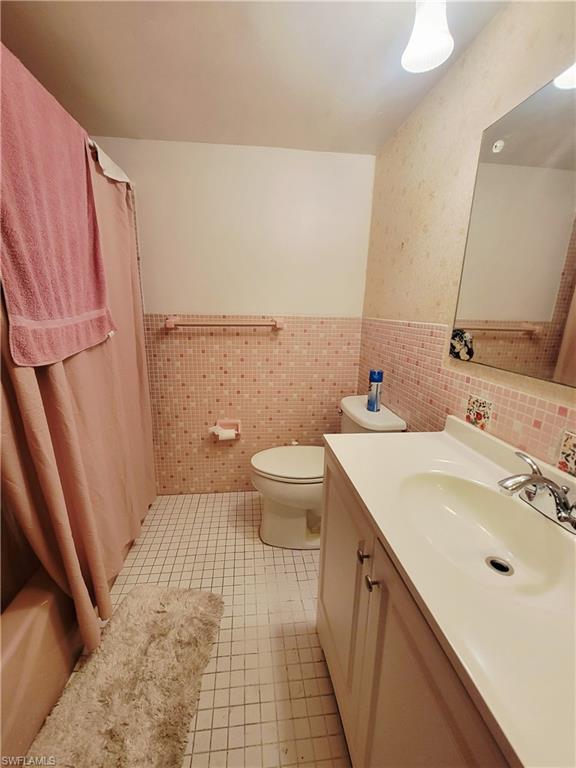 357 Joel BLVD 211 photo 6