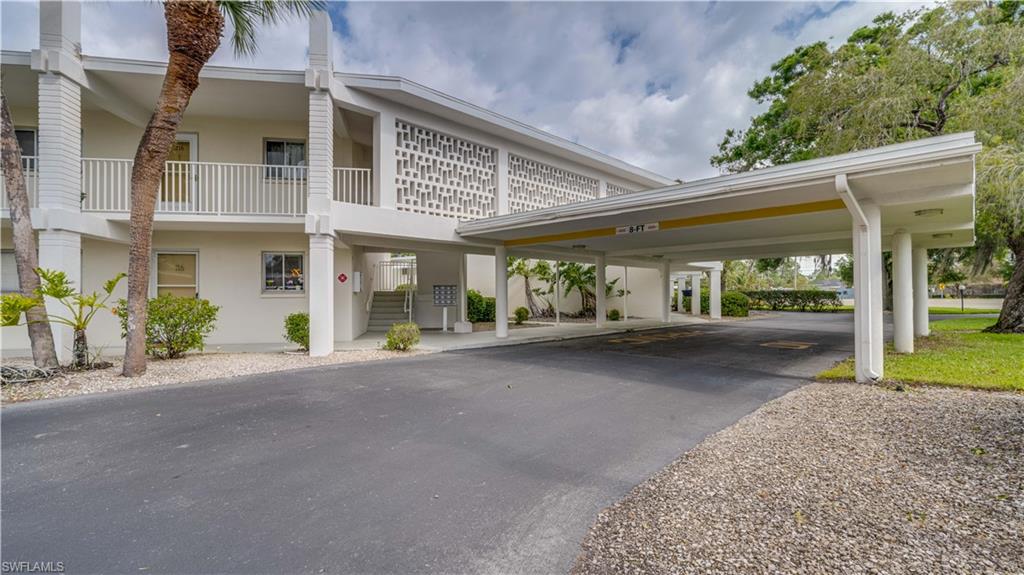 357 Joel BLVD 211