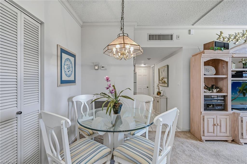 220 Seaview CT 413 photo 8