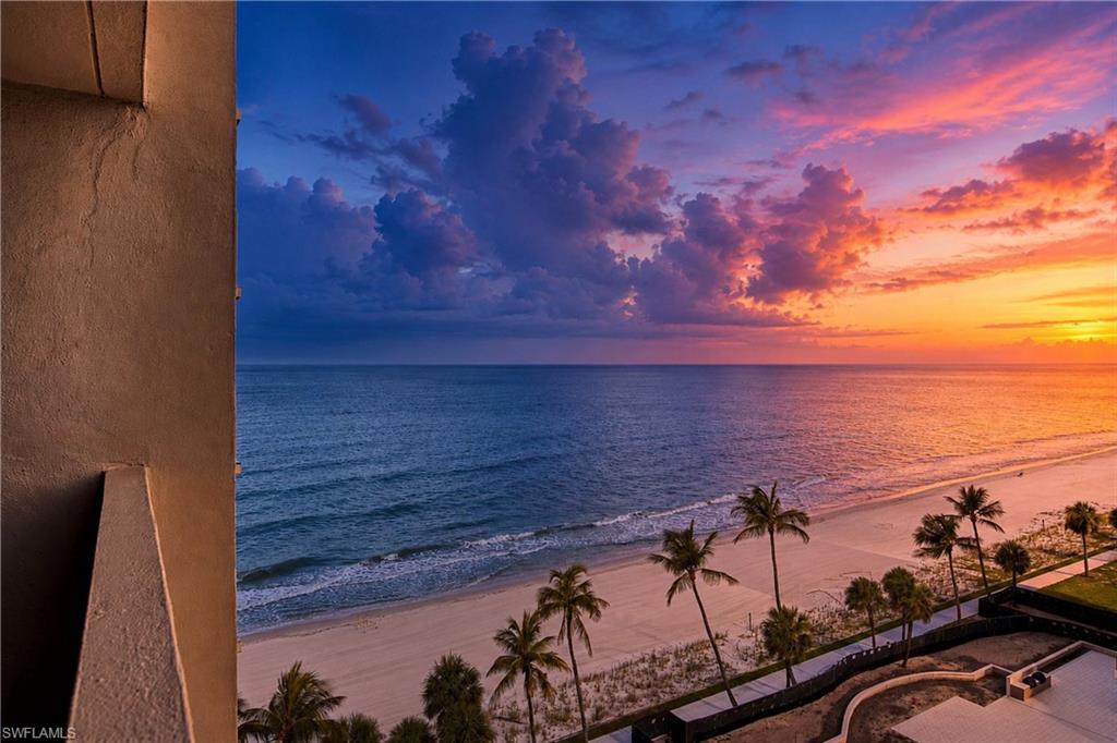 Sunset off of the lanai of condo 904