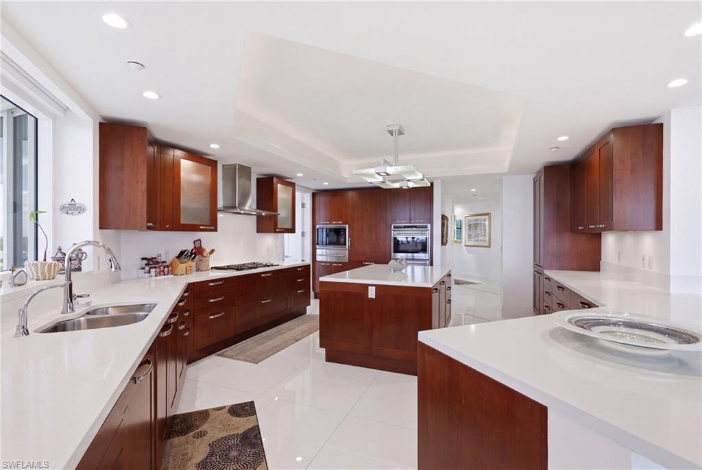 13675 Vanderbilt DR 810 photo 7