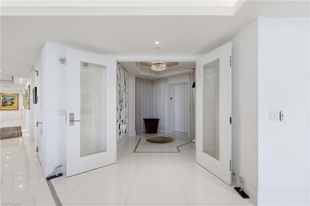 13675 Vanderbilt DR 810 photo 31
