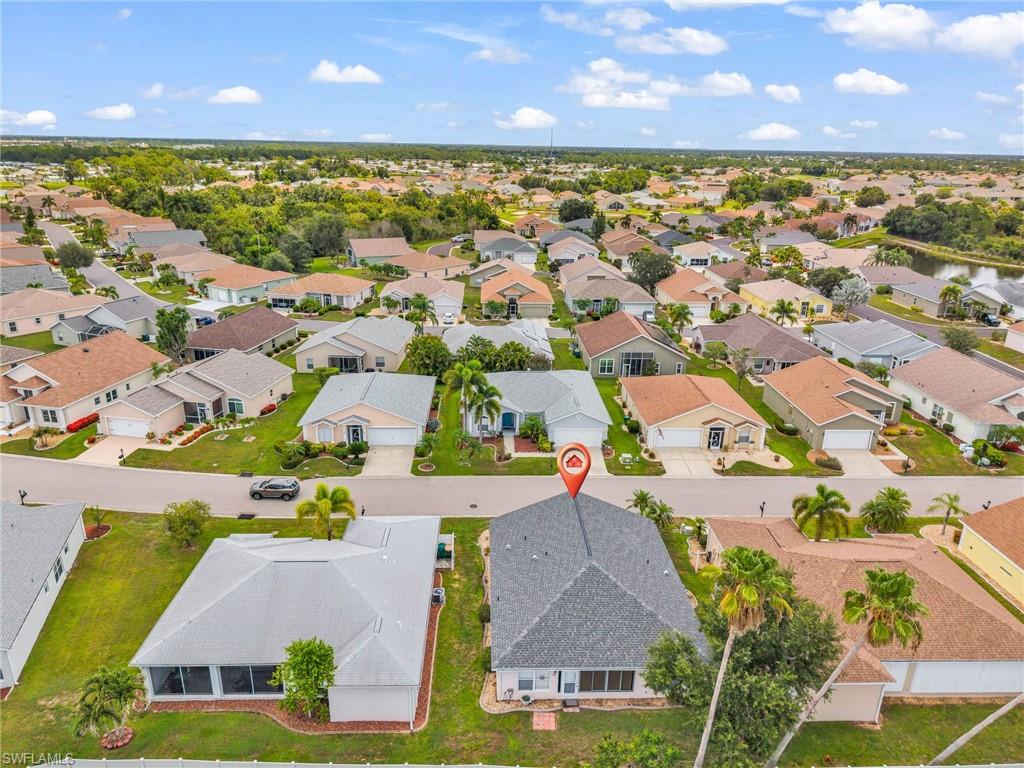 24208 Buckingham WAY photo 28