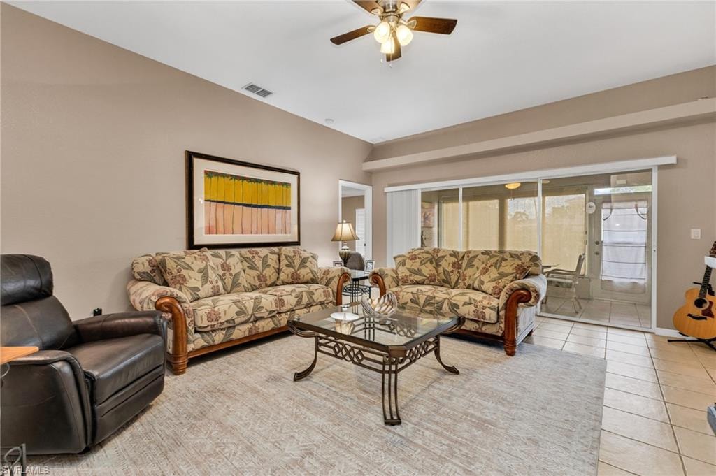 24208 Buckingham WAY photo 9