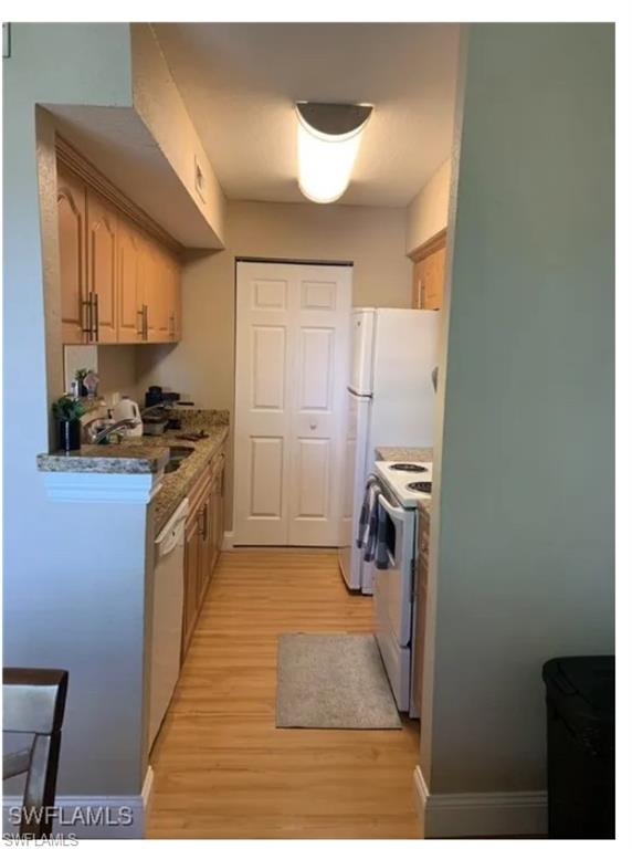 2835 Winkler AVE 209