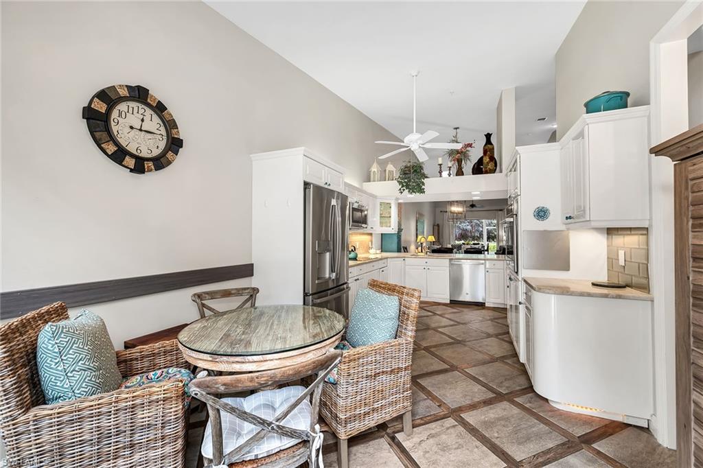 2326 Magnolia LN 6104 photo 9