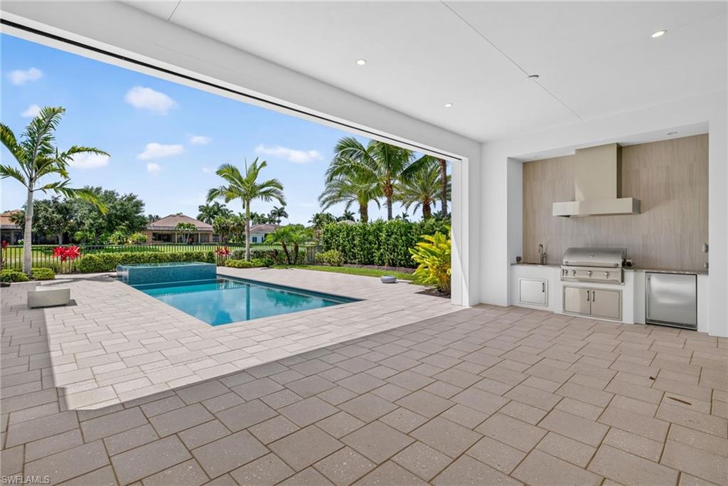 Covered outdoor living area