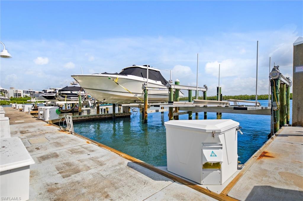 4199 Bay Beach LN photo 24