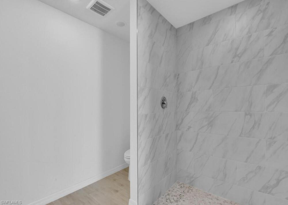 owner's ensuite bath/bano principal