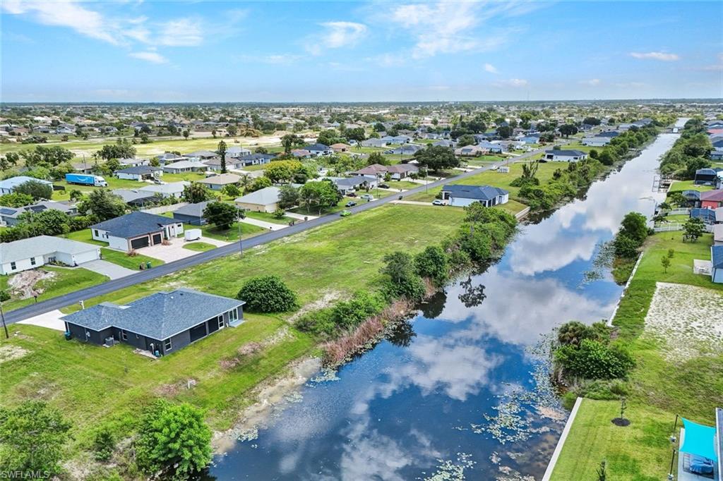 navigable canal/canal navigable