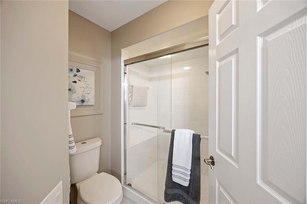 13631 Worthington WAY 1710 photo 16