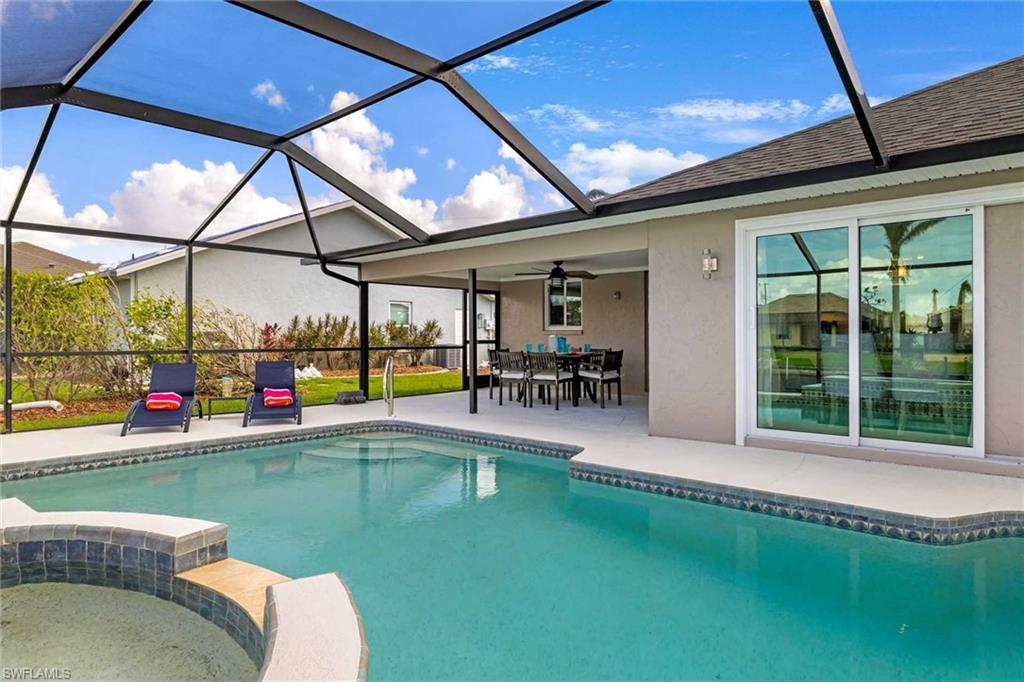 Sliders open directly to the pool if you choose to keep them open