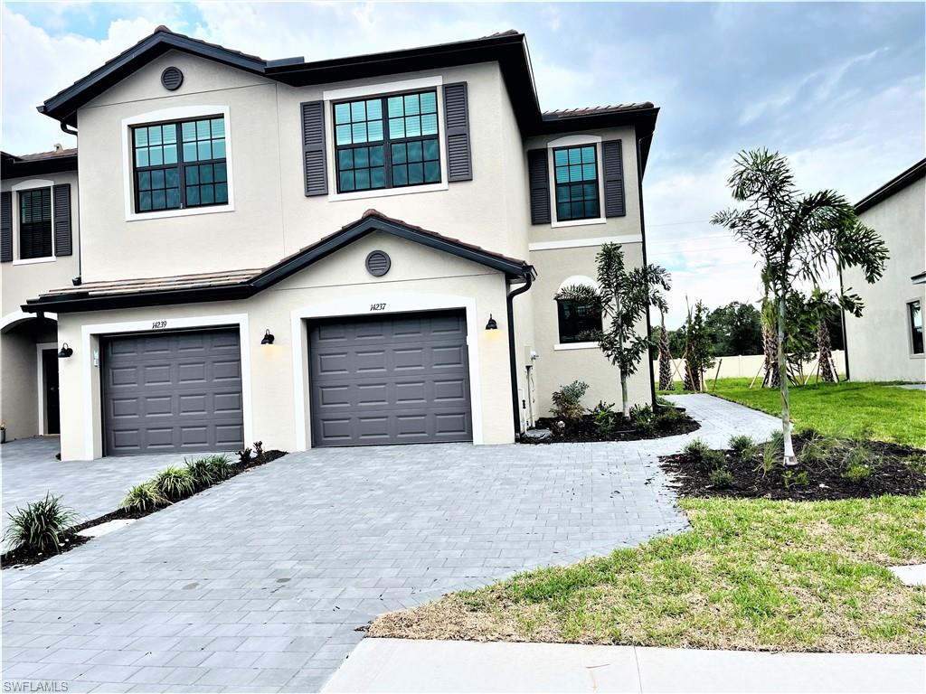 14237 Pine Lodge LN