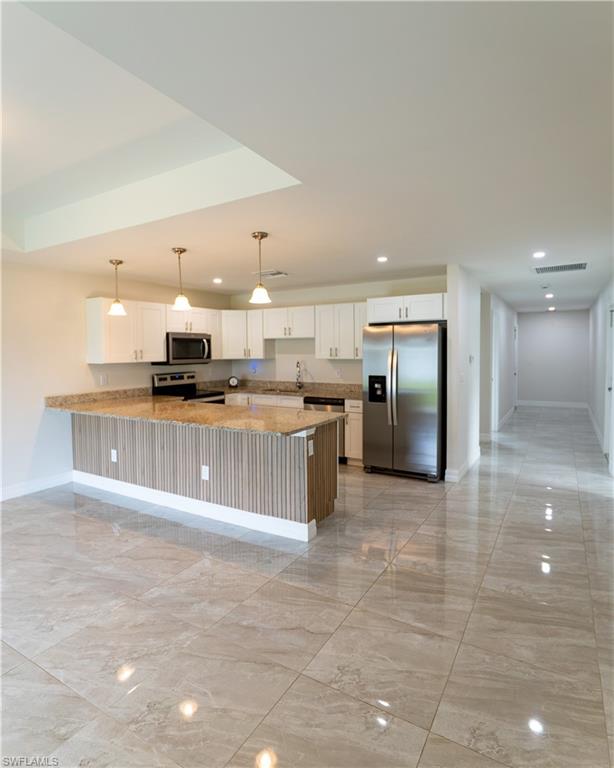 941 Jaguar BLVD