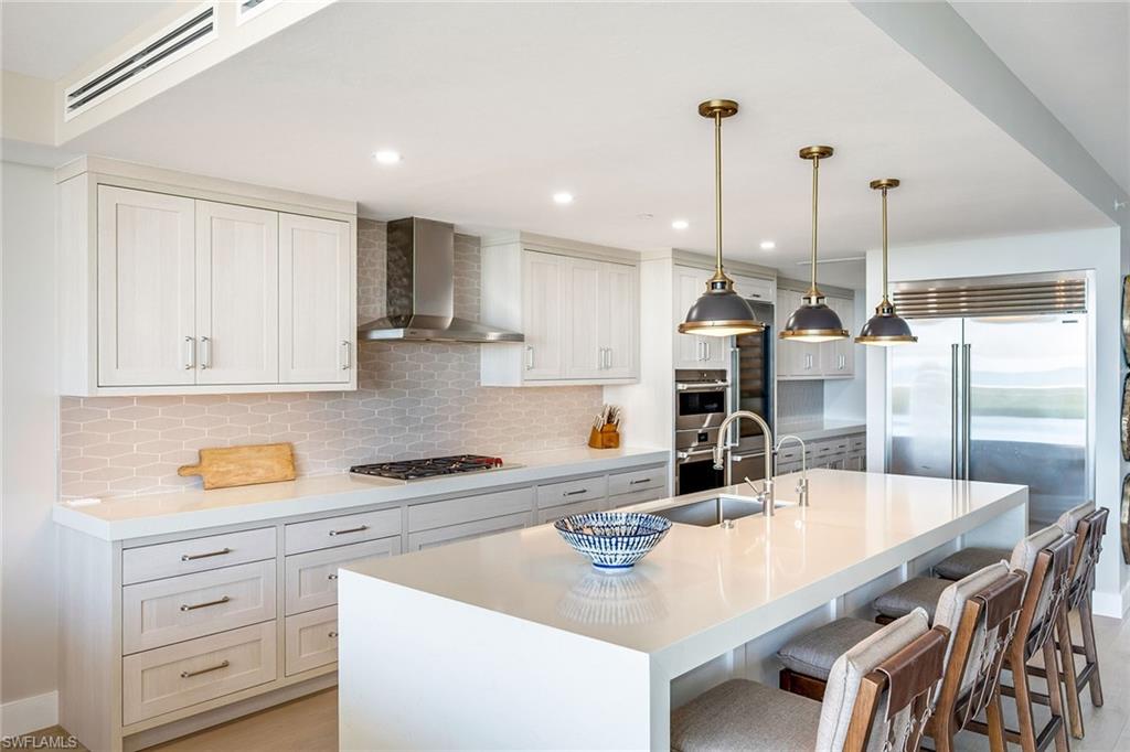 Featuring a Gas Cooktop