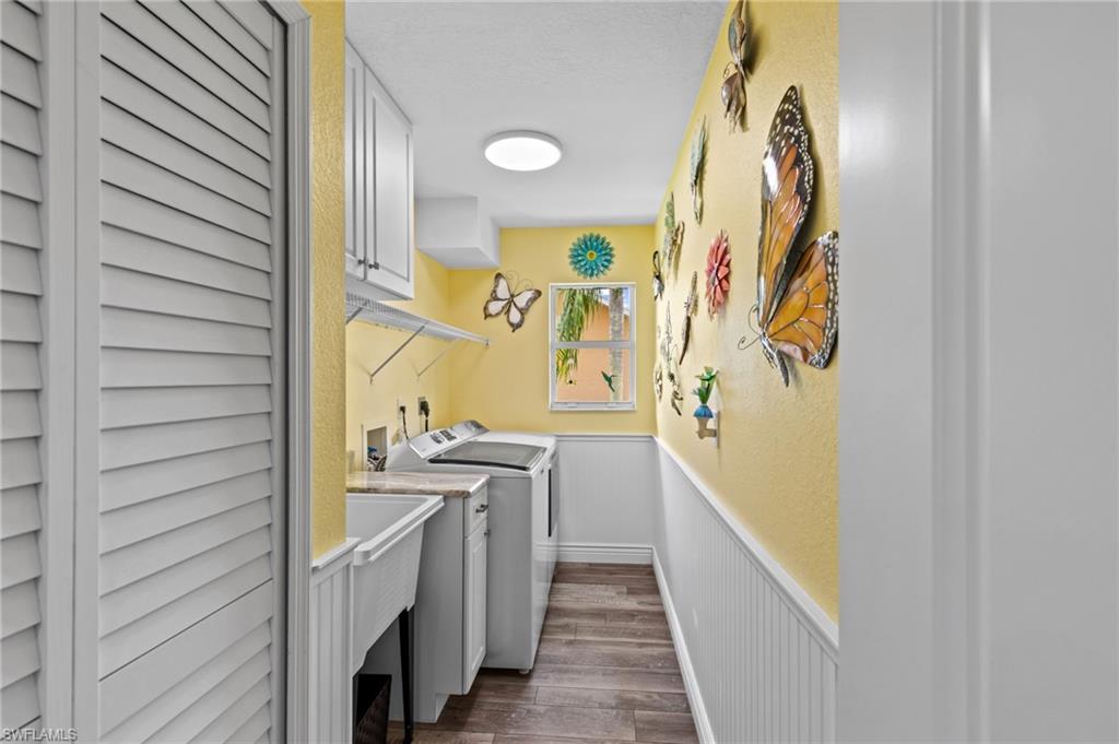 441 NE 5th AVE photo 22