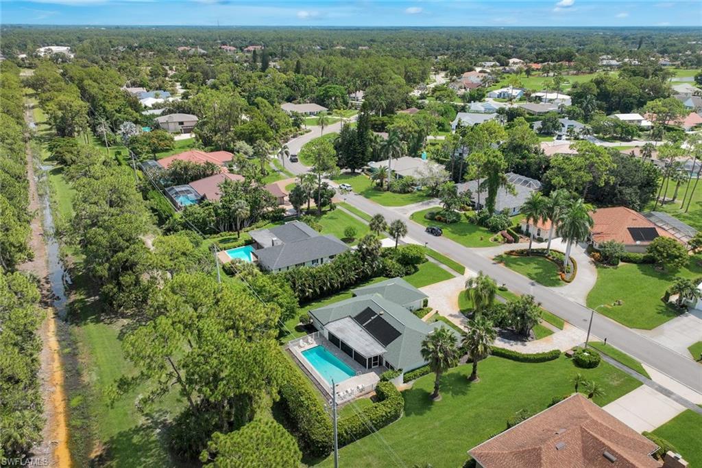 Pool home located minutes from the Gulf beaches!
