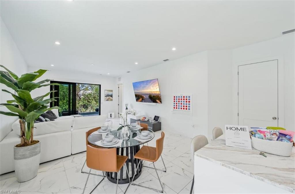 4064 Full Moon CT photo 33