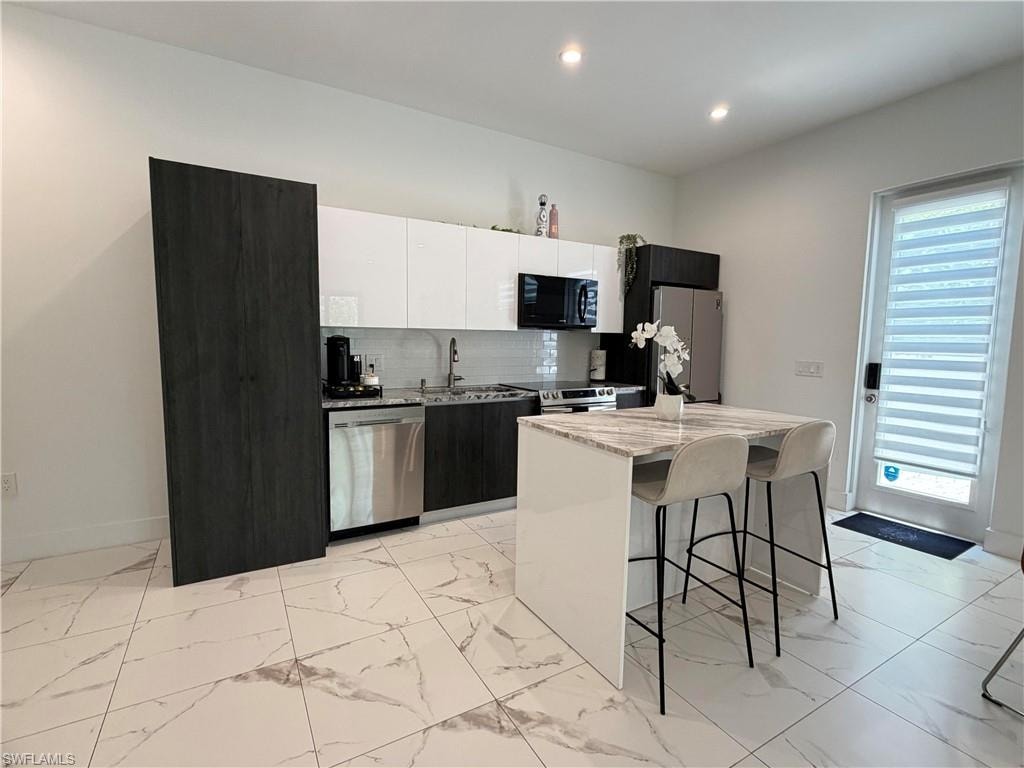 4064 Full Moon CT photo 29