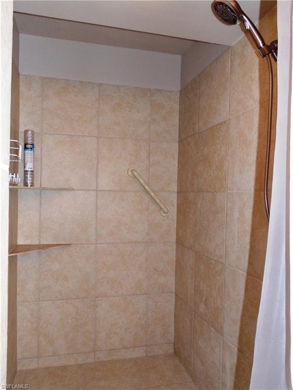 1120 SE 33 TER photo 18