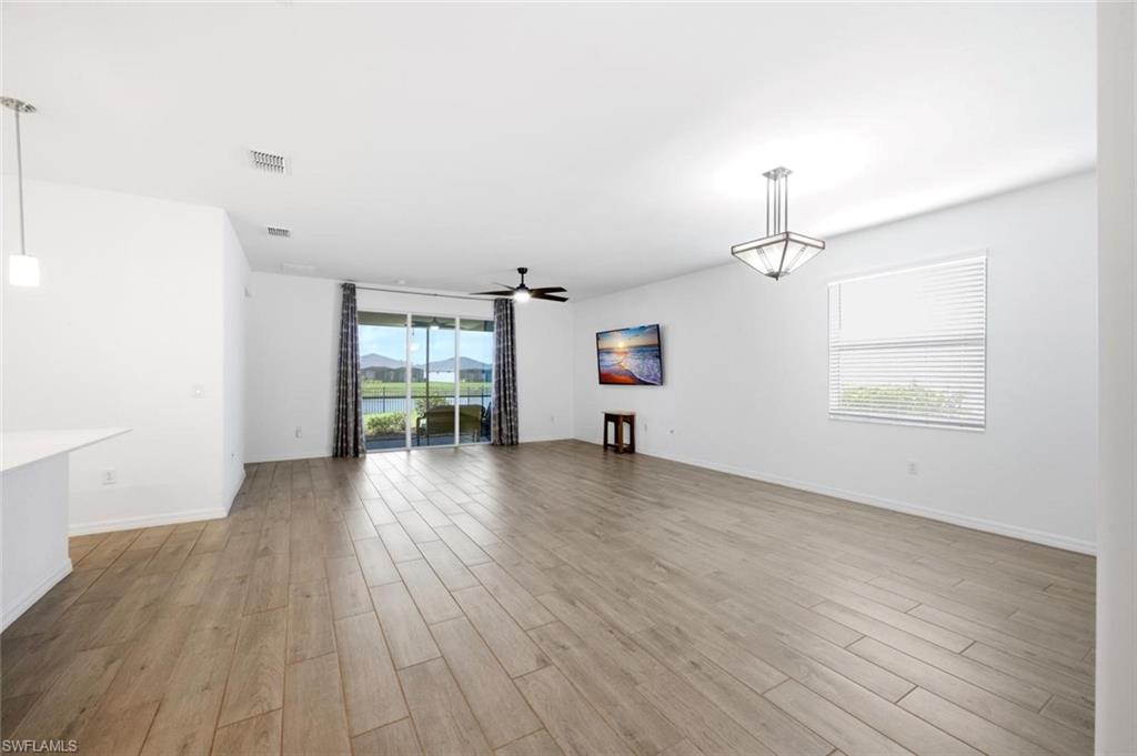 2294 Avocado LN