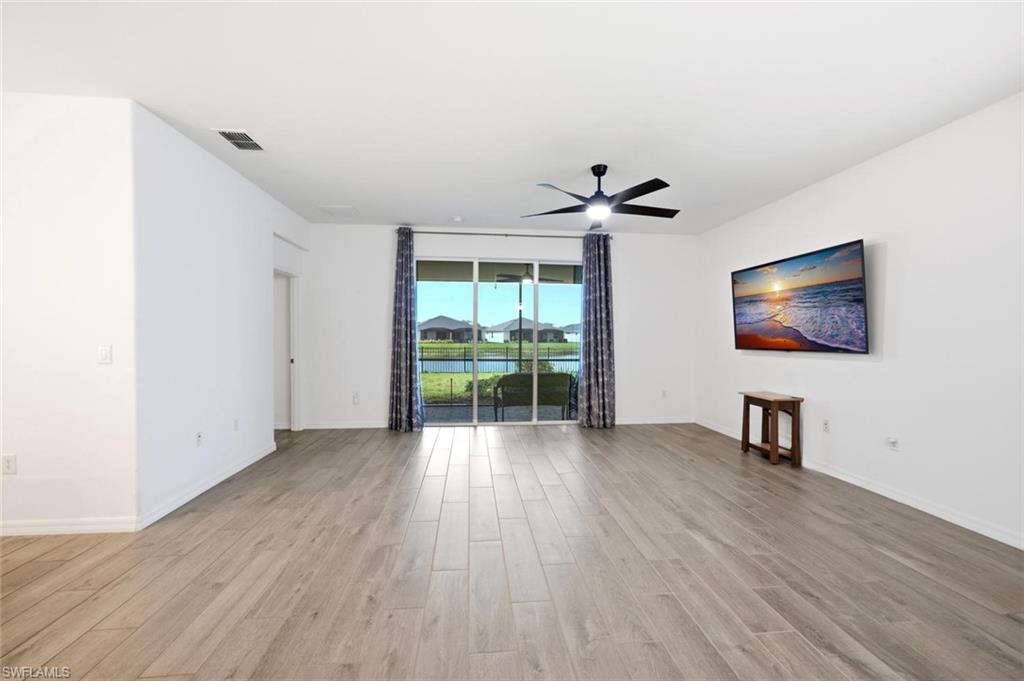 2294 Avocado LN photo 6