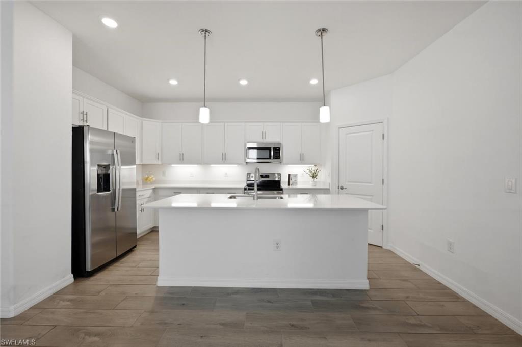 2294 Avocado LN photo 13
