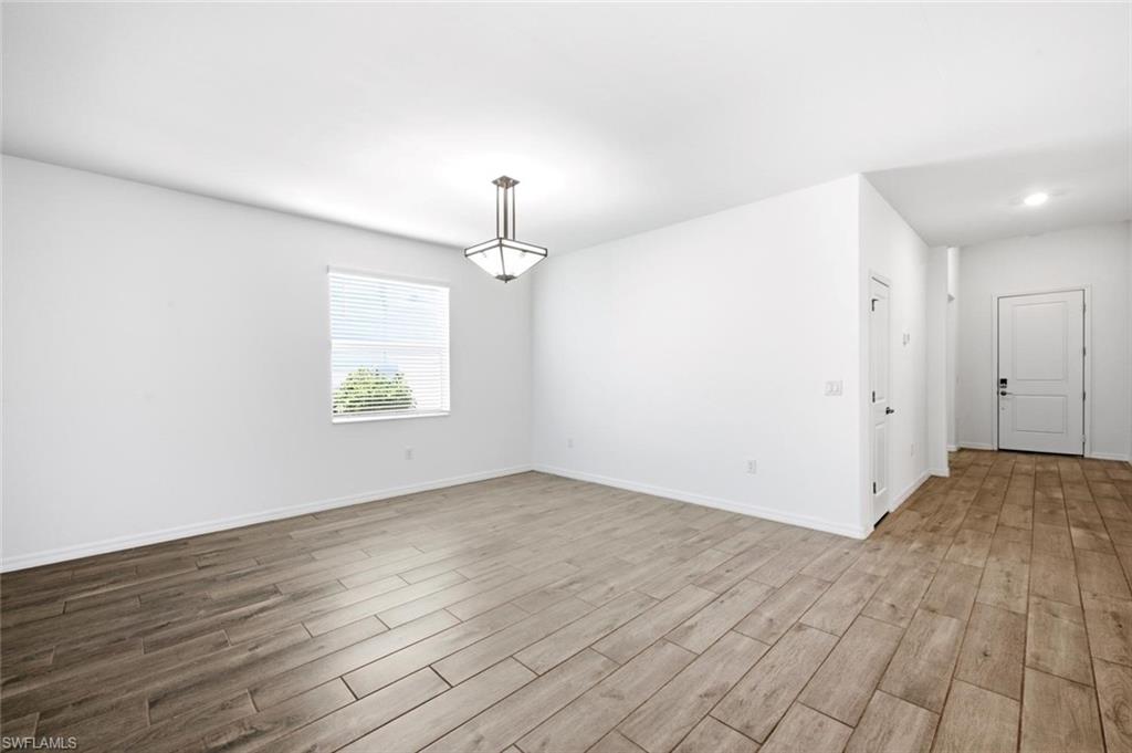 2294 Avocado LN photo 12