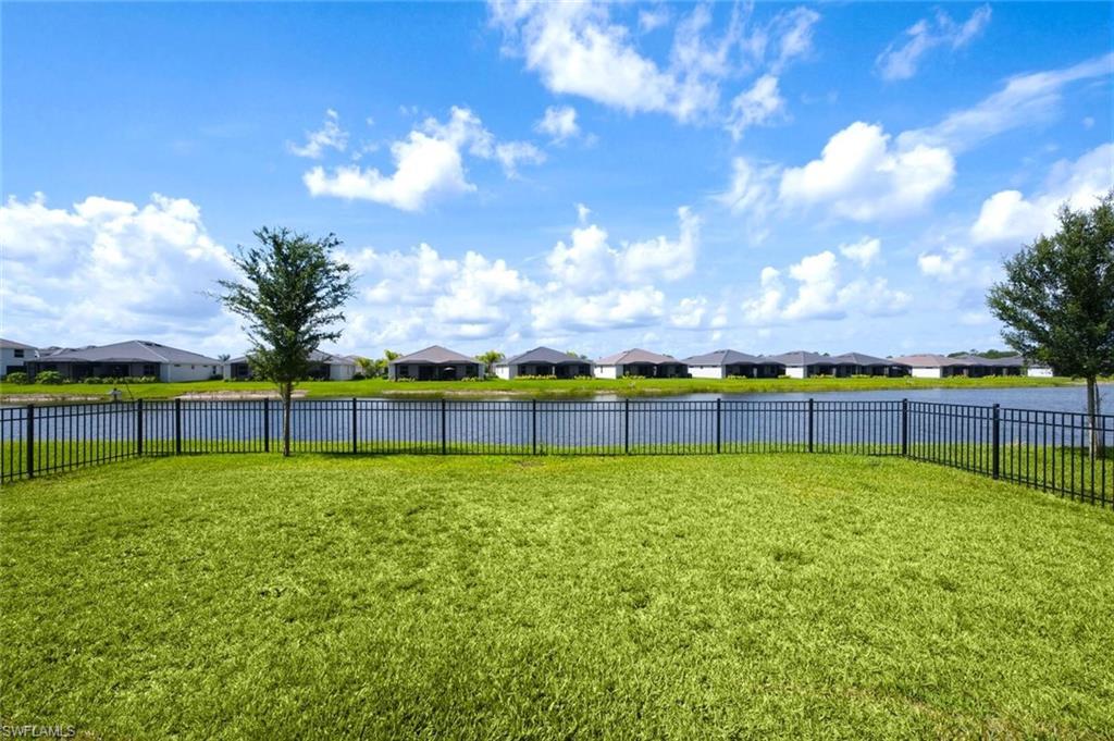 2294 Avocado LN photo 26