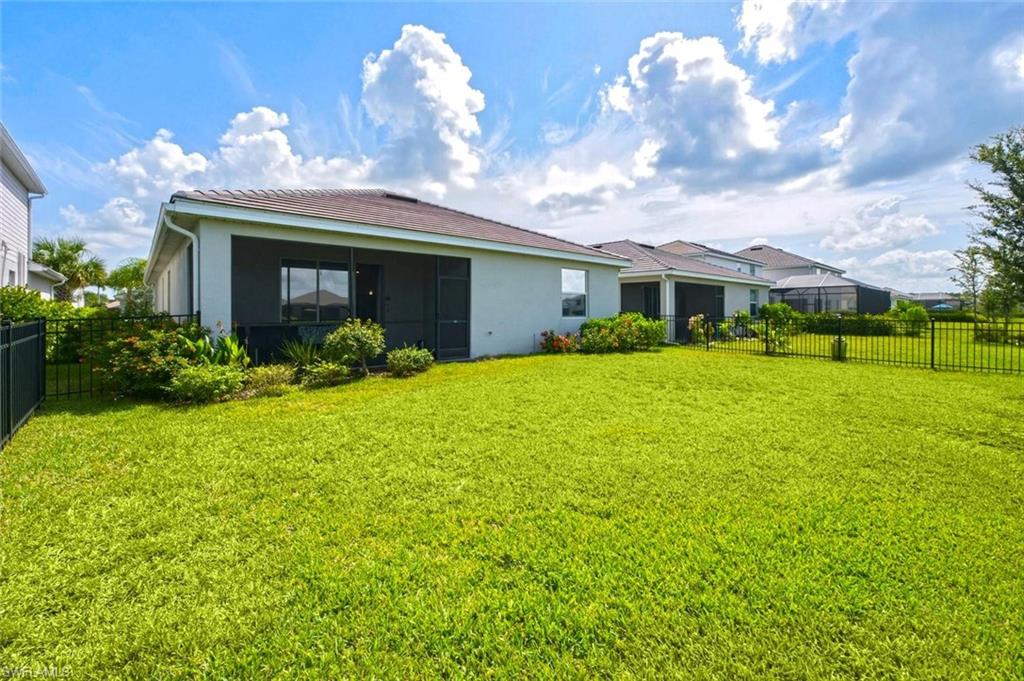 2294 Avocado LN photo 28
