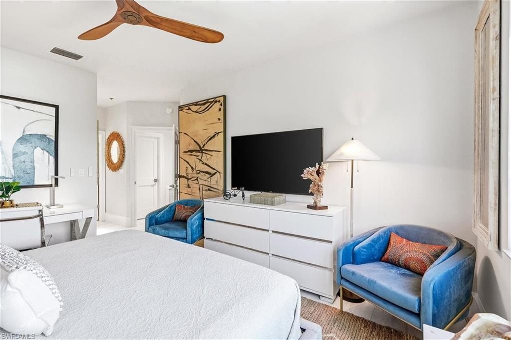 365 5th AVE S 307