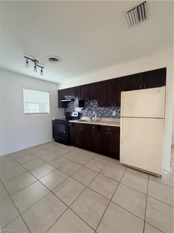 1742 Maple DR