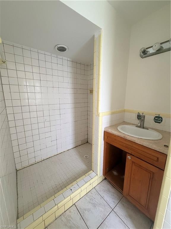 1742 Maple DR photo 9