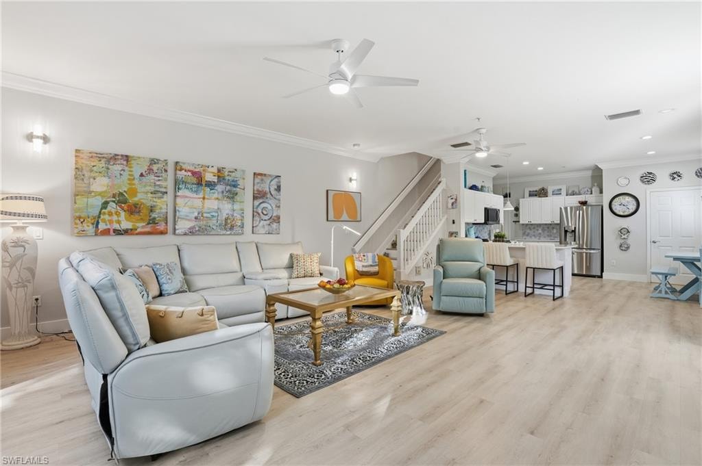 15671 Marcello CIR 124 photo 8