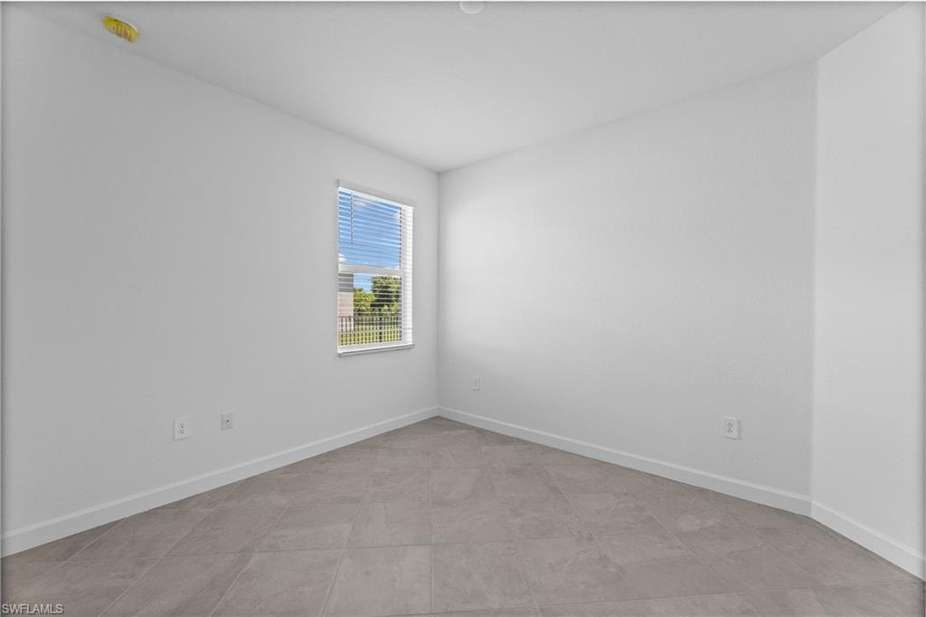 1611 Double Eagle TRL