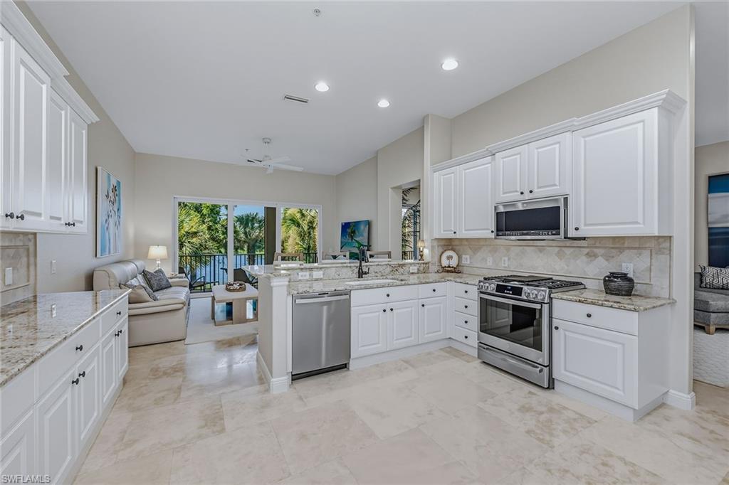 3053 Aviamar CIR 203