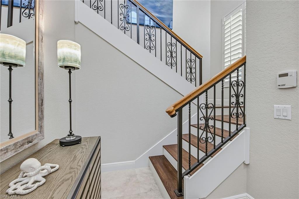 3053 Aviamar CIR 203