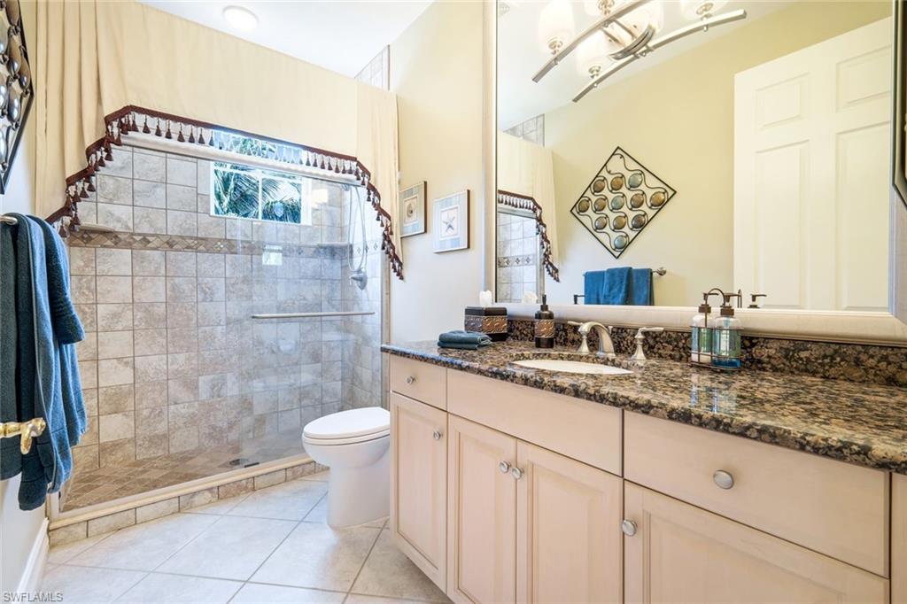 2826 Tiburon BLVD E 103 photo 13