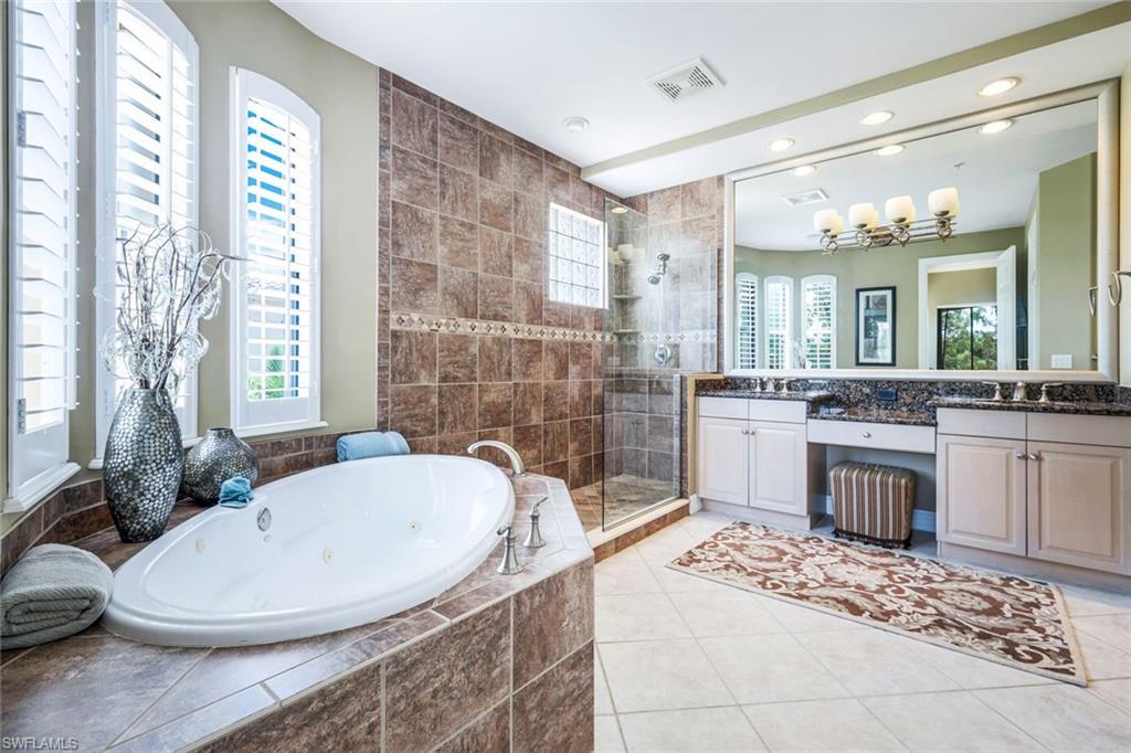 2826 Tiburon BLVD E 103 photo 11